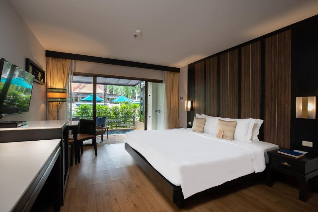 10 Nights Holiday at Deevana Resort & Spa Patong and Graceland Beach Resort Khao Lak