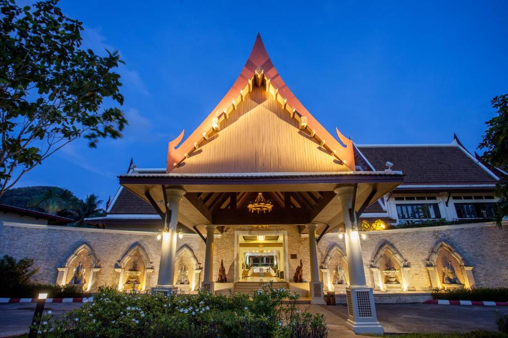 10 Nights Holiday at Deevana Resort & Spa Patong and Graceland Beach Resort Khao Lak