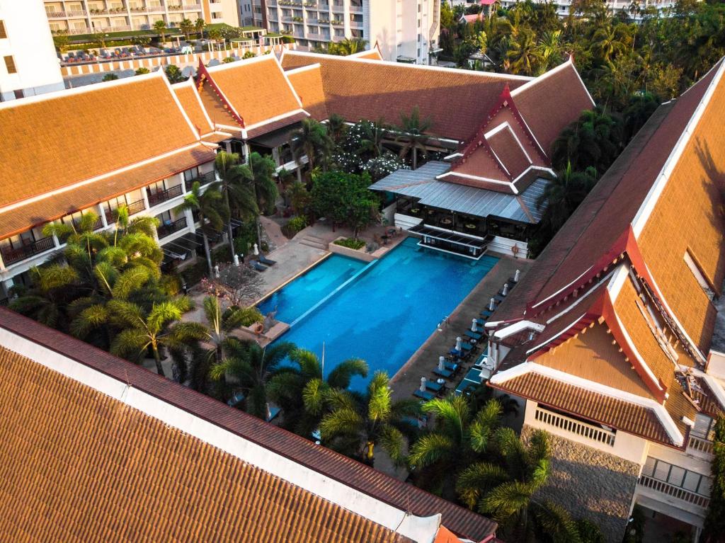 10 Nights Holiday at Deevana Resort & Spa Patong and Graceland Beach Resort Khao Lak