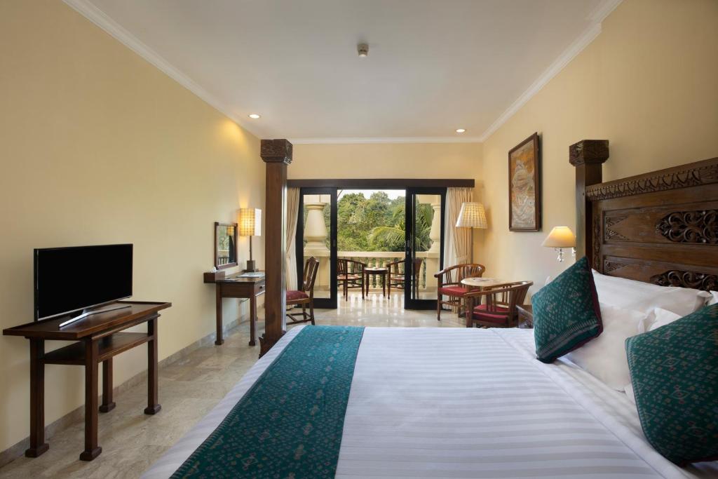 Enjoy the best of each Destination-Kuala Lumpur, Singapore, Bali & Ubud in a 12 Night Journey with flights and transfers