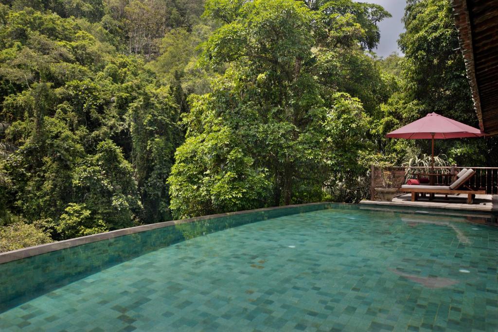Enjoy the best of each Destination-Kuala Lumpur, Singapore, Bali & Ubud in a 12 Night Journey with flights and transfers