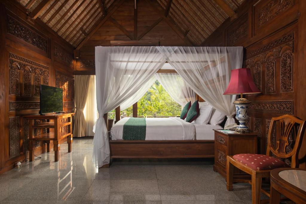 Enjoy the best of each Destination-Kuala Lumpur, Singapore, Bali & Ubud in a 12 Night Journey with flights and transfers