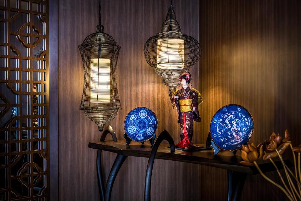 Discover the best of Vietnam and Cambodia with 12 nights of luxury for £1549pp – Silverland Sakyo, Dusit Princess Moonrise & White Mansion Legend await – accommodation and transfers included