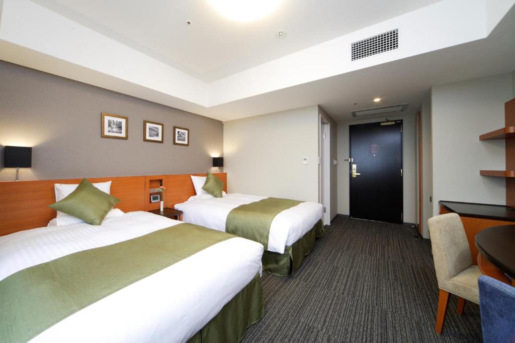 14 Nights Japan + Bangkok + Pattaya Price starting FROM £1,599pp