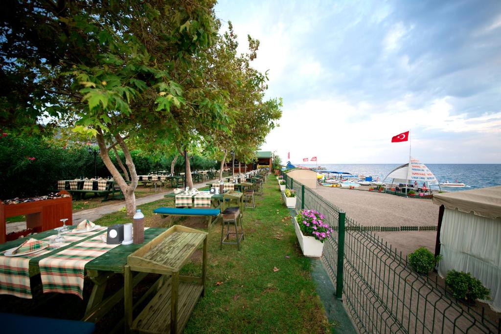Multi-Destination Holiday Deal || Antalya + Istanbul