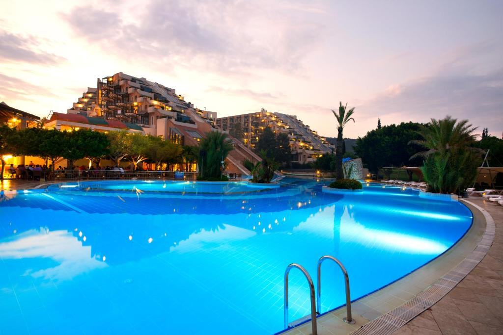 Multi-Destination Holiday Deal || Antalya + Istanbul