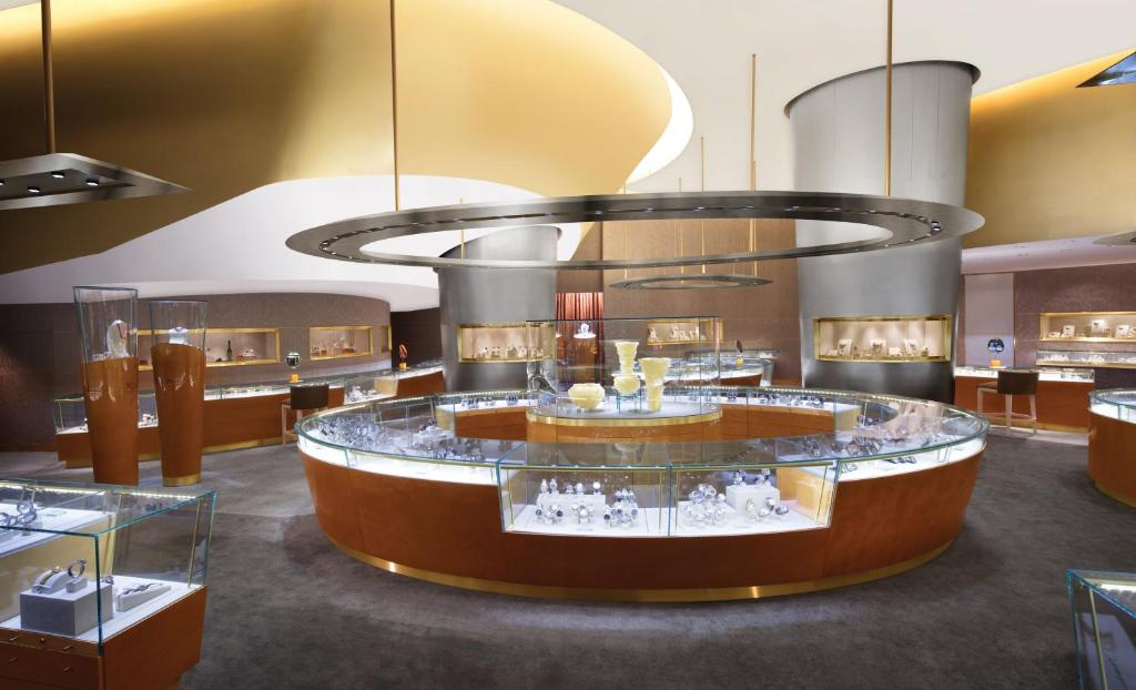 “Double Delight: 10 Nights in Las Vegas & Cancun – A Perfect Fusion of Entertainment and Tropical Paradise” Starting fr. £1999 PP