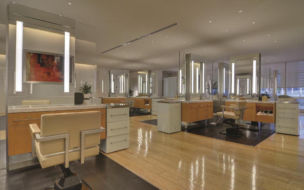 “Double Delight: 10 Nights in Las Vegas & Cancun – A Perfect Fusion of Entertainment and Tropical Paradise” Starting fr. £1999 PP