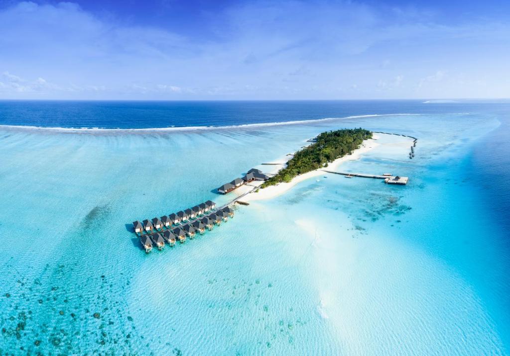 10 Nights Luxury Holiday Trip to Maldives || Dubai Starting from £1,595 pp