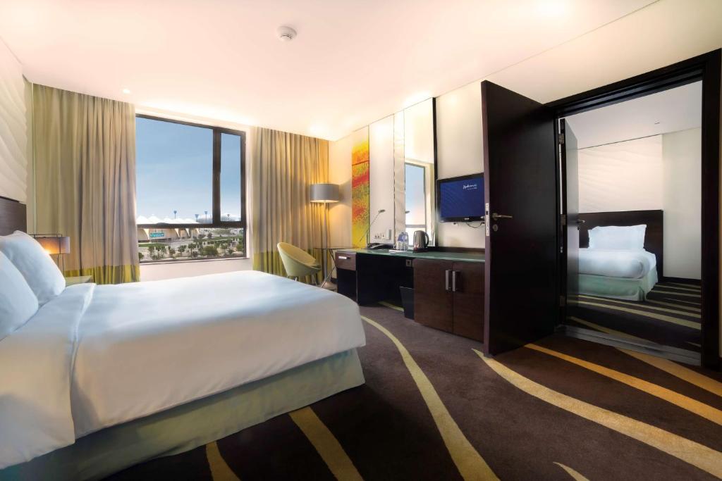 UFC Abu Dhabi Extravaganza: Your 2-Nights Action-Packed Holiday Deal, with Flight & Transfers