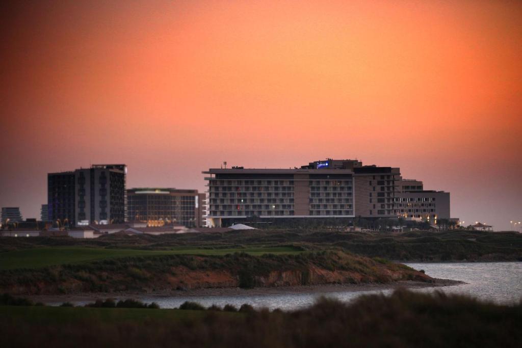 UFC Abu Dhabi Extravaganza: Your 2-Nights Action-Packed Holiday Deal, with Flight & Transfers