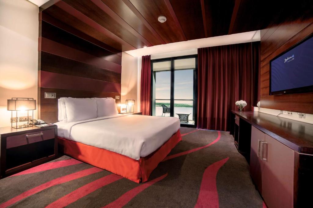 UFC Abu Dhabi Extravaganza: Your 2-Nights Action-Packed Holiday Deal, with Flight & Transfers