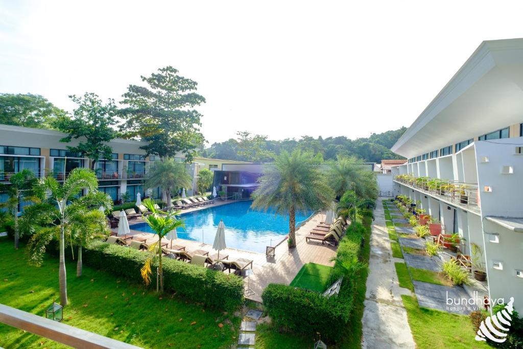 10 Nighs holiday deal to explore Bangkok, Pattaya & Koh Lipets exclusive in the heart of Thailand