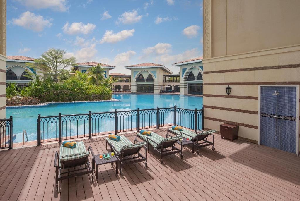 05 Nights Family Odyssey at jumeirah zabeel saray, Dine around Half Board