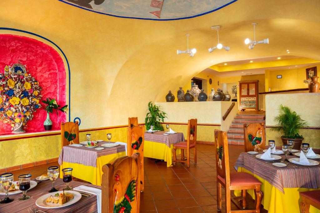 10 Nights Holidat at Cancun & Las Vegas with Standard room