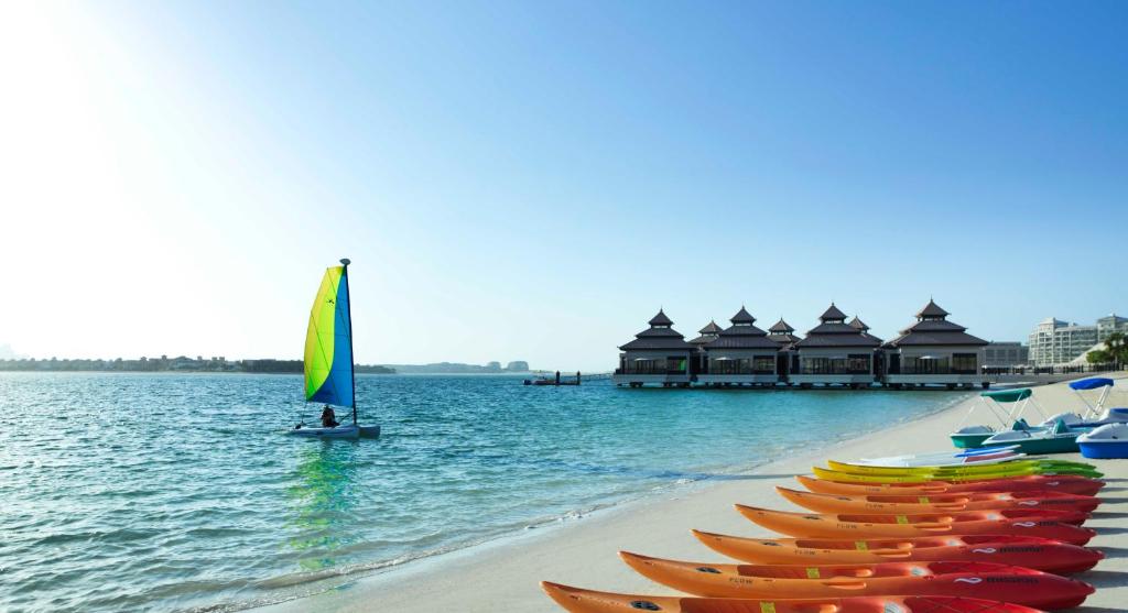 3 Nights in Anantara The Palm – A Family Escape! price starting from £2,299/per family