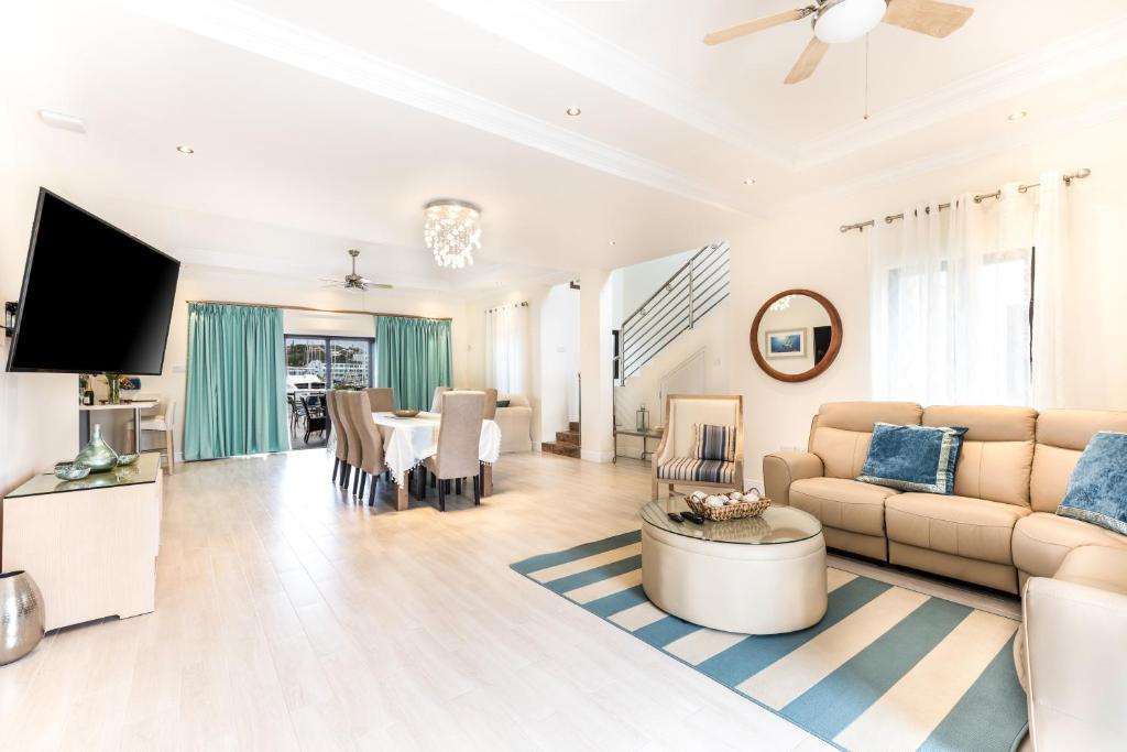 Recharge and Unwind: 07 Nights of All-Inclusive Stay at Bay Garden Beach Resort,