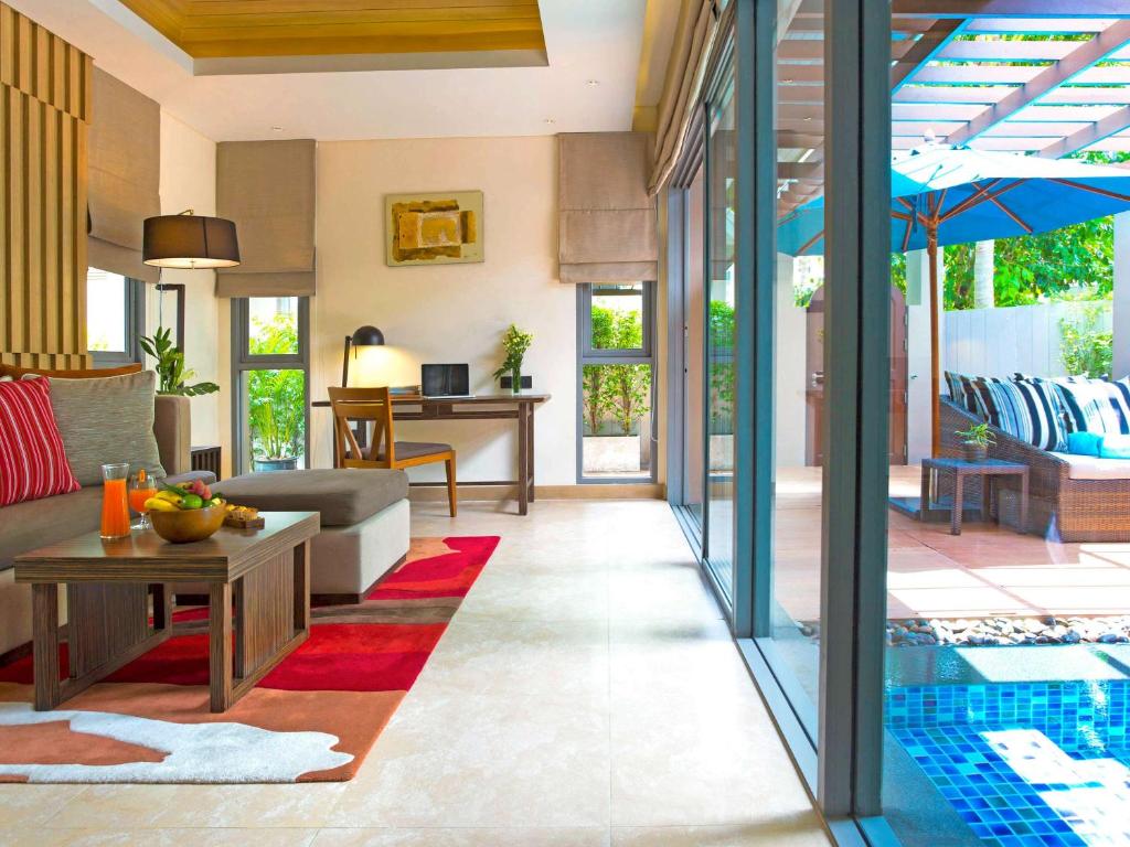 10 nights’ twin centre holiday at ??? ???? ??? ?????? & ????? ??????? ?????? ??????,