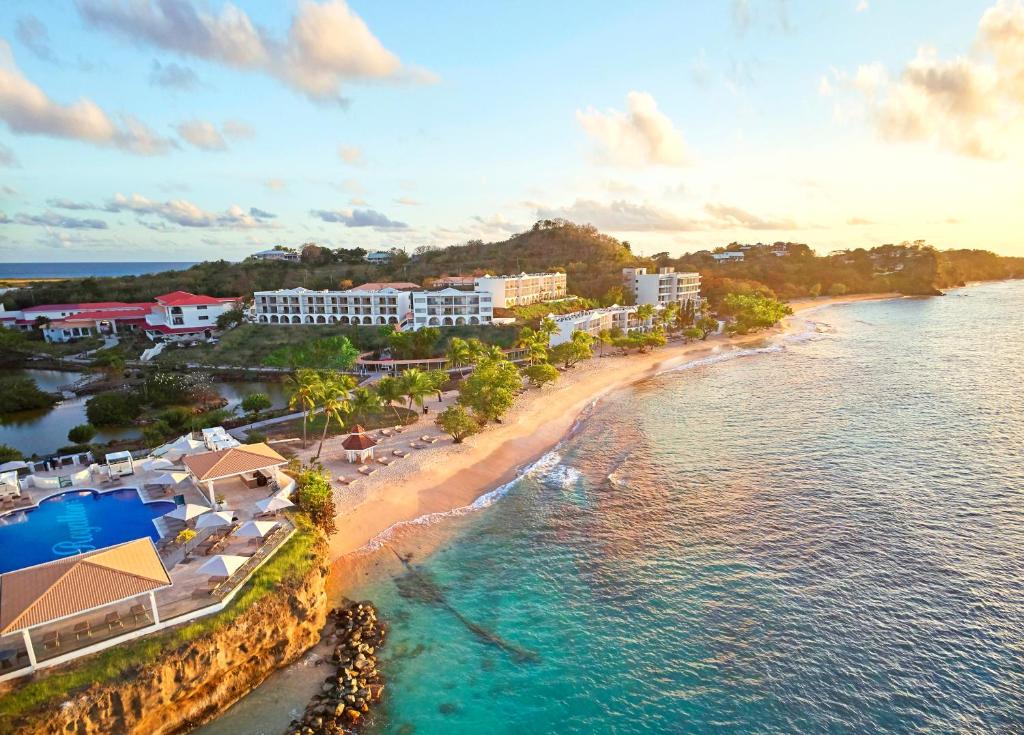 New York to Grenada: “9 Nights of City Lights and Island Paradise” with All Inclusive
