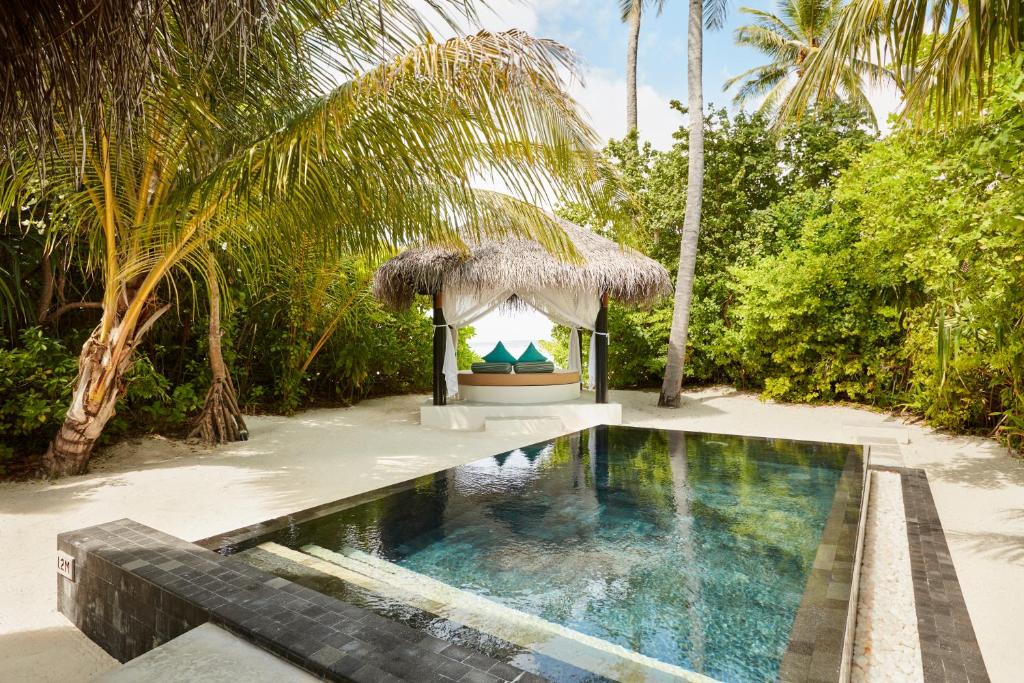 14 Nights All Inclusive Holiday Offer || 35% off Sun Siyam Iru Fushi