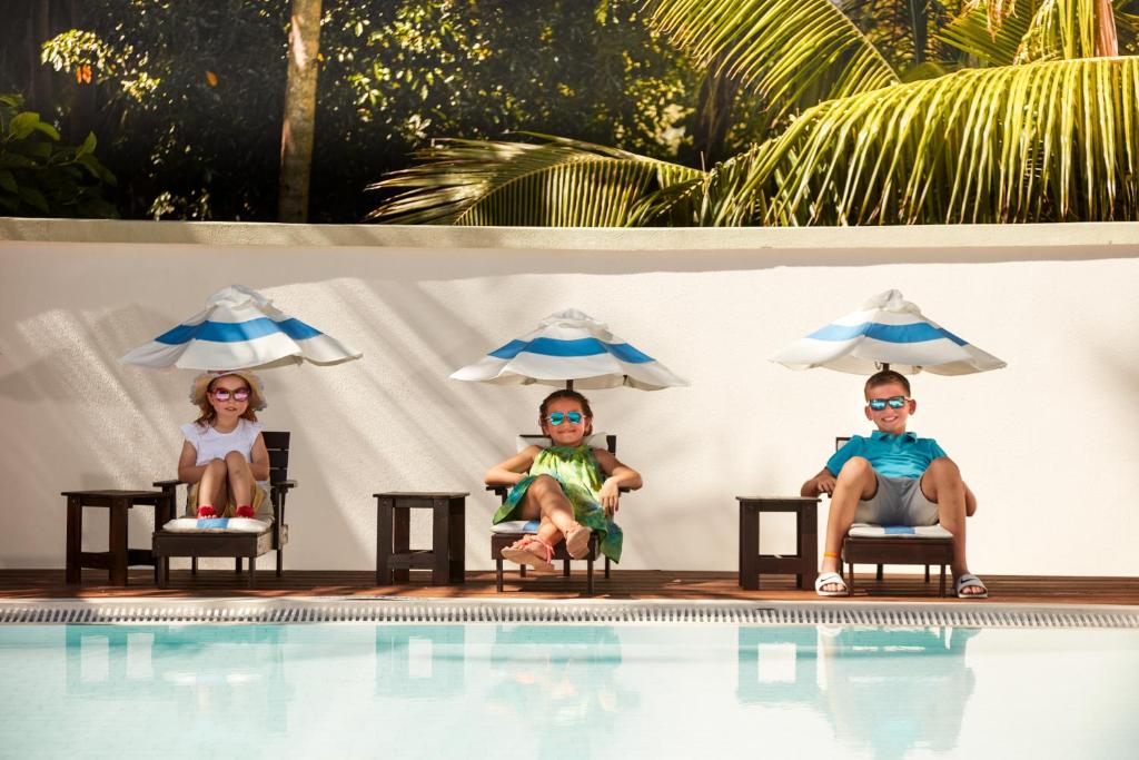 Family, Deal Extravaganza: 07 Nights Stay at Grand Water Villa Maldives for (2 Adults + 2 Kids up to 14.99 years),w/flights and transfers