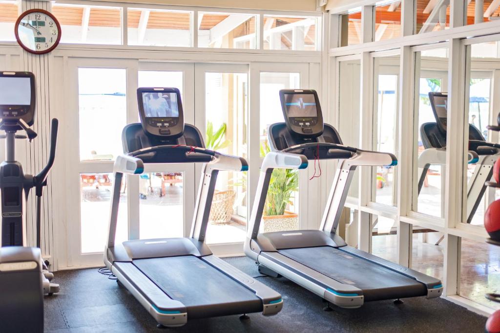 Family, Deal Extravaganza: 07 Nights Stay at Grand Water Villa Maldives for (2 Adults + 2 Kids up to 14.99 years),w/flights and transfers