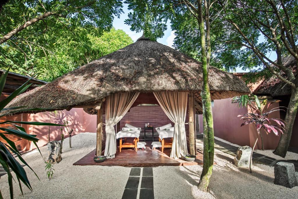 14 Nights All-Inclusive Holiday to Heritage Awali Golf and Spa Resort