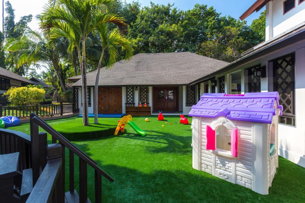 14 NIGHTS Incredible Thailand Multi-Centre PHUKET • PHI PHI • KRABI Price starting from £1,149pp