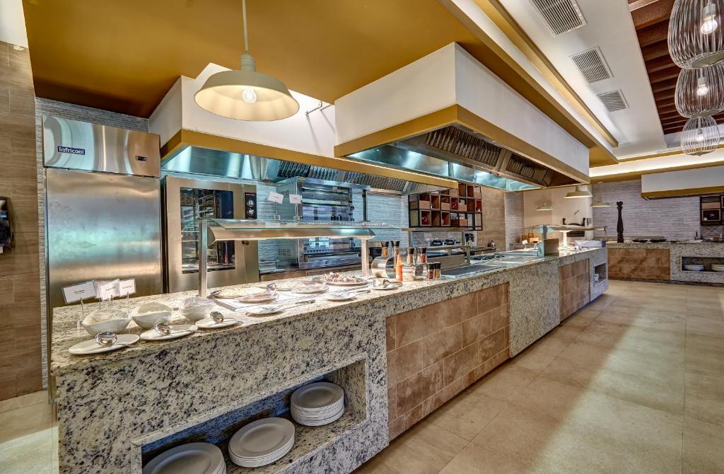 New York to Grenada: “9 Nights of City Lights and Island Paradise” with All Inclusive