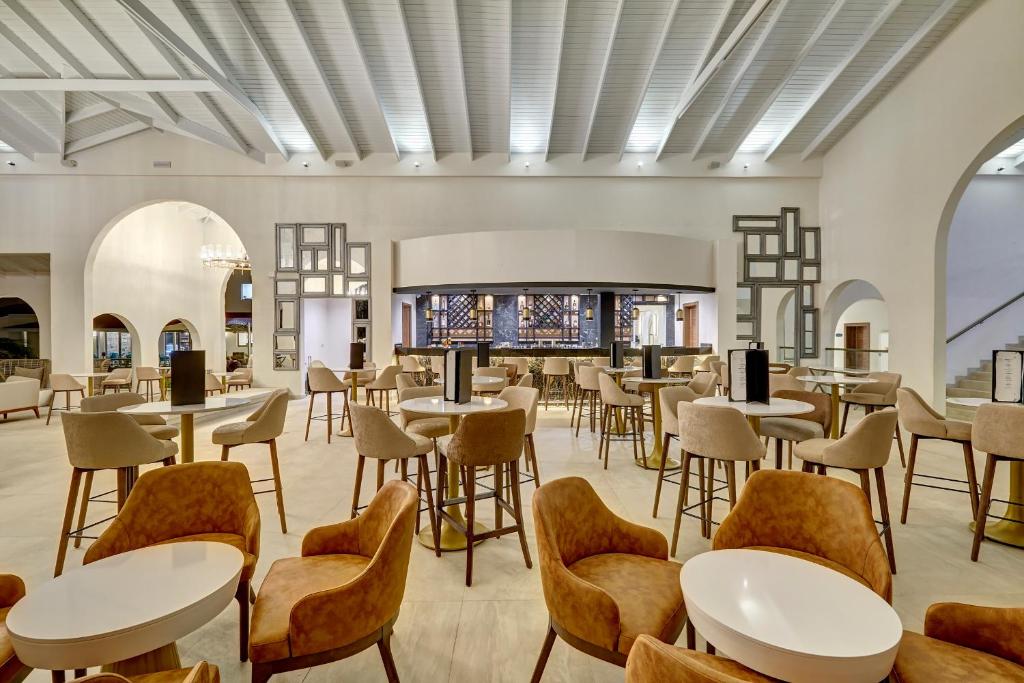 New York to Grenada: “9 Nights of City Lights and Island Paradise” with All Inclusive