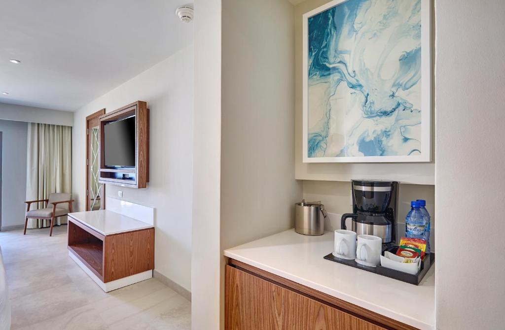 New York to Grenada: “9 Nights of City Lights and Island Paradise” with All Inclusive