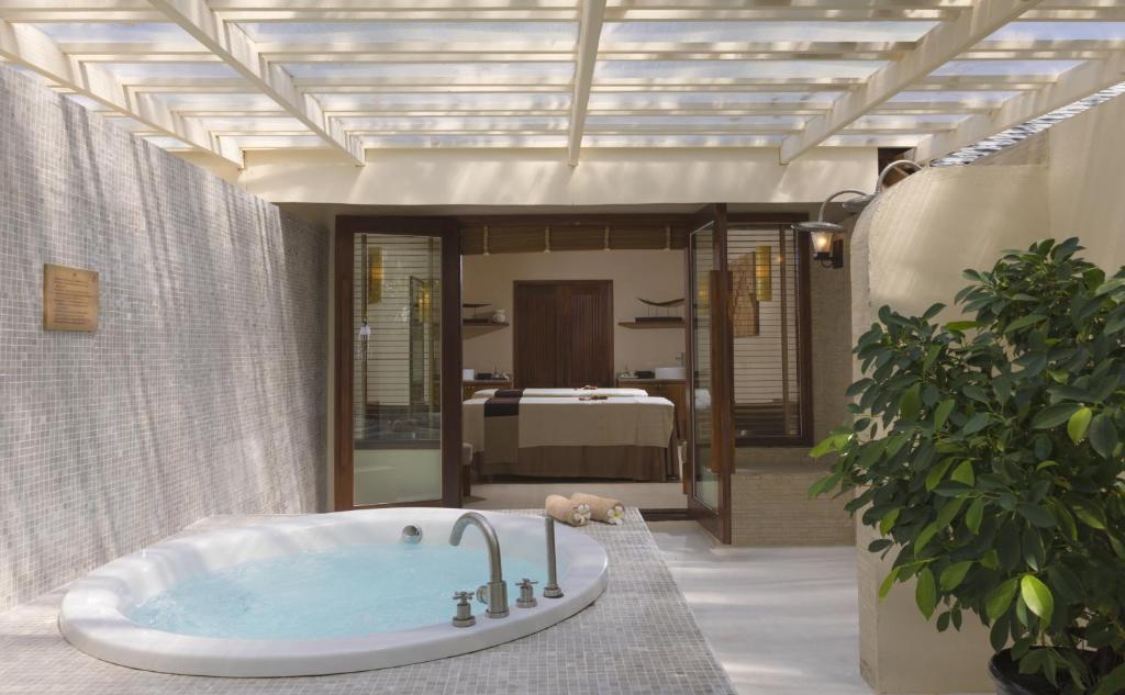 7 Nights Luxury Holiday Deal Starting from £1849