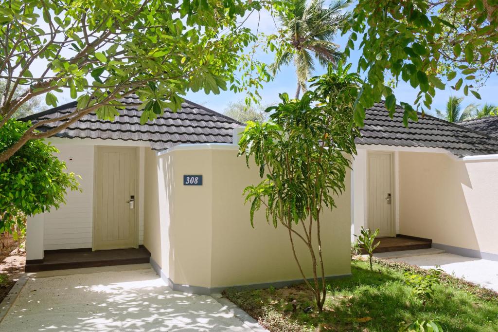 10 Nights of Indulgence and Relaxation in Abu Dhabi and the Maldives