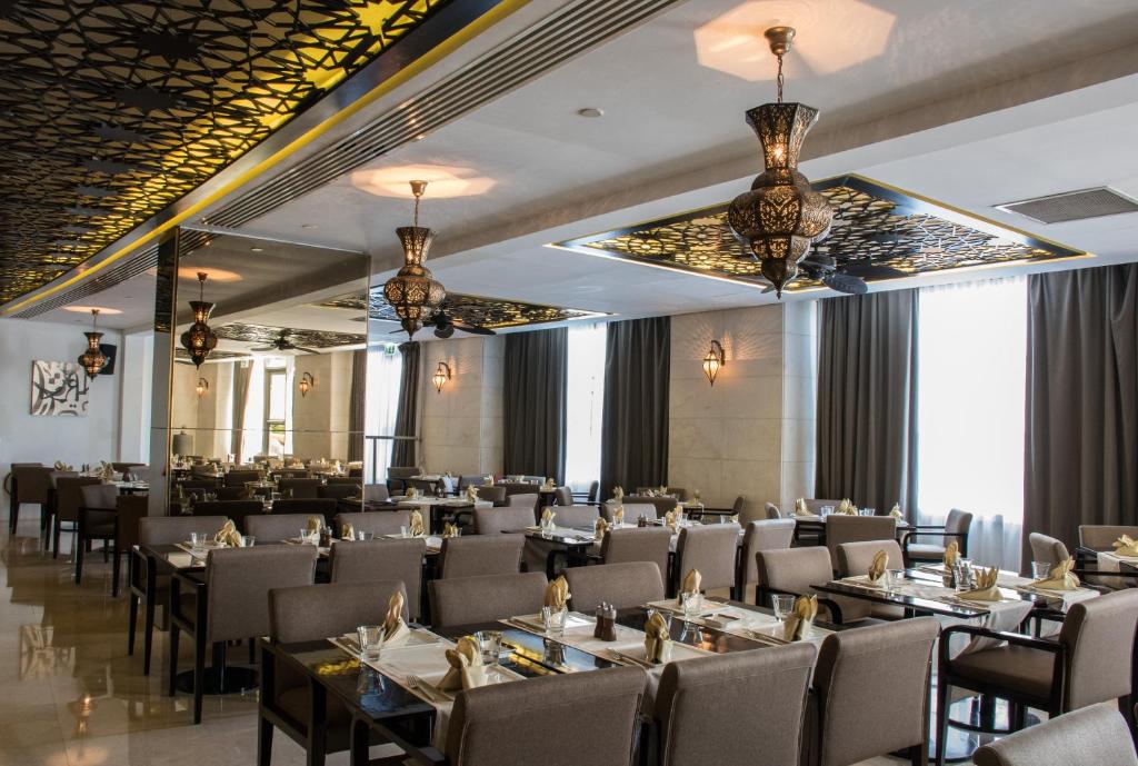 UFC Abu Dhabi Extravaganza: Your 2-Nights Action-Packed Holiday Deal, with Flight & Transfers