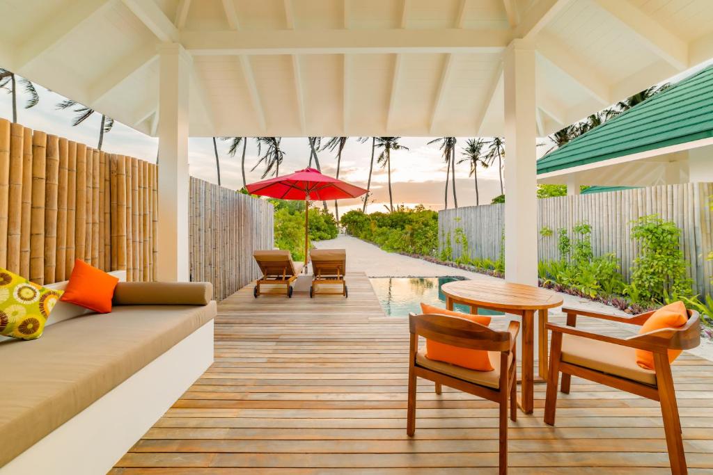 10 Nights of Unmatched Luxury Dubai Elegance Meets Maldivian Paradise Free Upgrade to Lagoon Villa + Pool & SLide with 24 Hour Premium All-Inclusive Benefits Only in £2999/PP