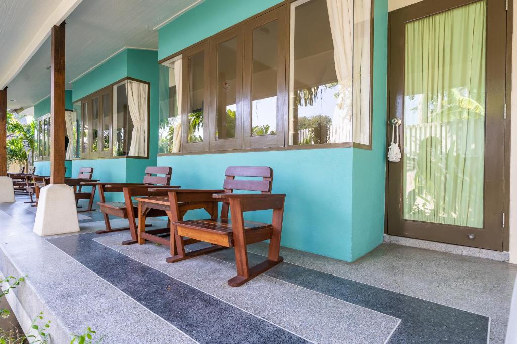 12 Night Thailand Adventure Pattaya, Koh Samet & Bangkok price starting from £1,299/PP