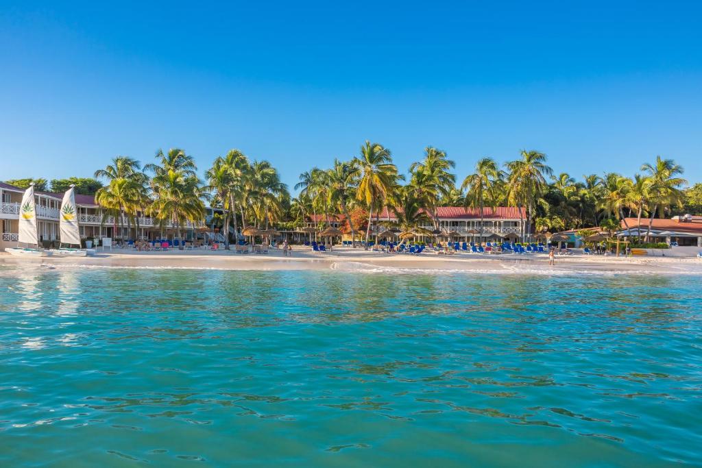 Explore the enchanting Antigua Attractions on a Fantastic 07 Night Getaway, all for just £1799pp