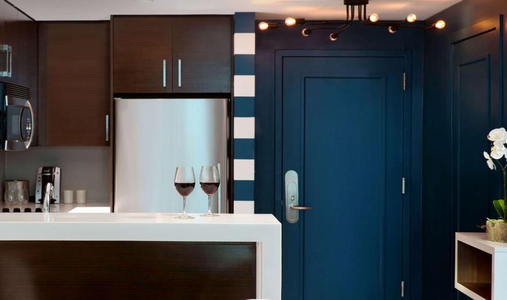 11 Nights USA Adventure Explore Orlando, Miami & Key West like never before 5-Star Resorts + Transfers Included Only £1749/PP