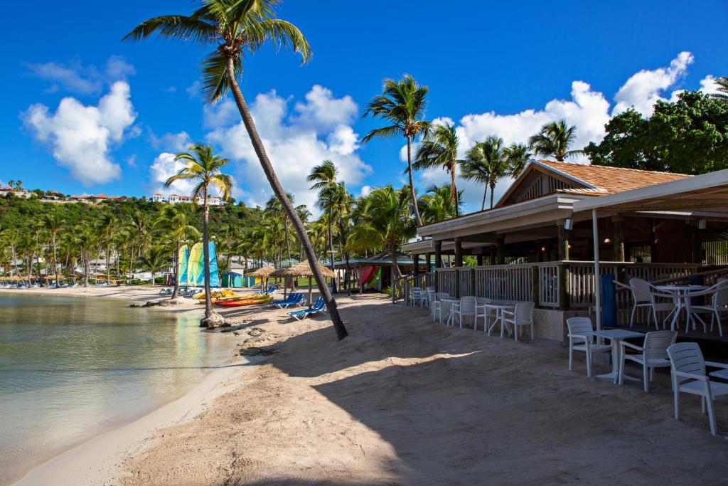 Dream Vacation Getaway: 07 Nights in St. James’s Club Antigua – All Inclusive Luxury