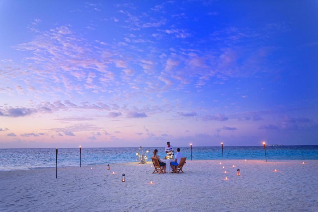 07 Nights Stay In Maldives Most Iconic Resort