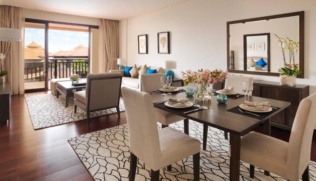 3 Nights in Anantara The Palm – A Family Escape! price starting from £2,299/per family