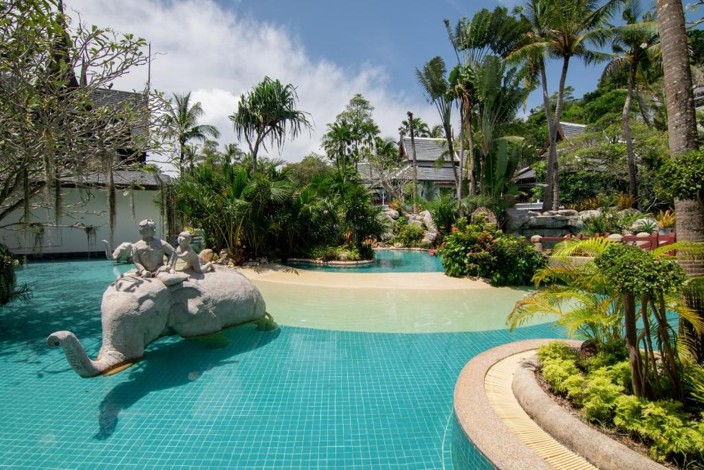 11 Nights Holiday at Dubai, Phuket and Krabi with Breakfast, Starting from £1499 pp