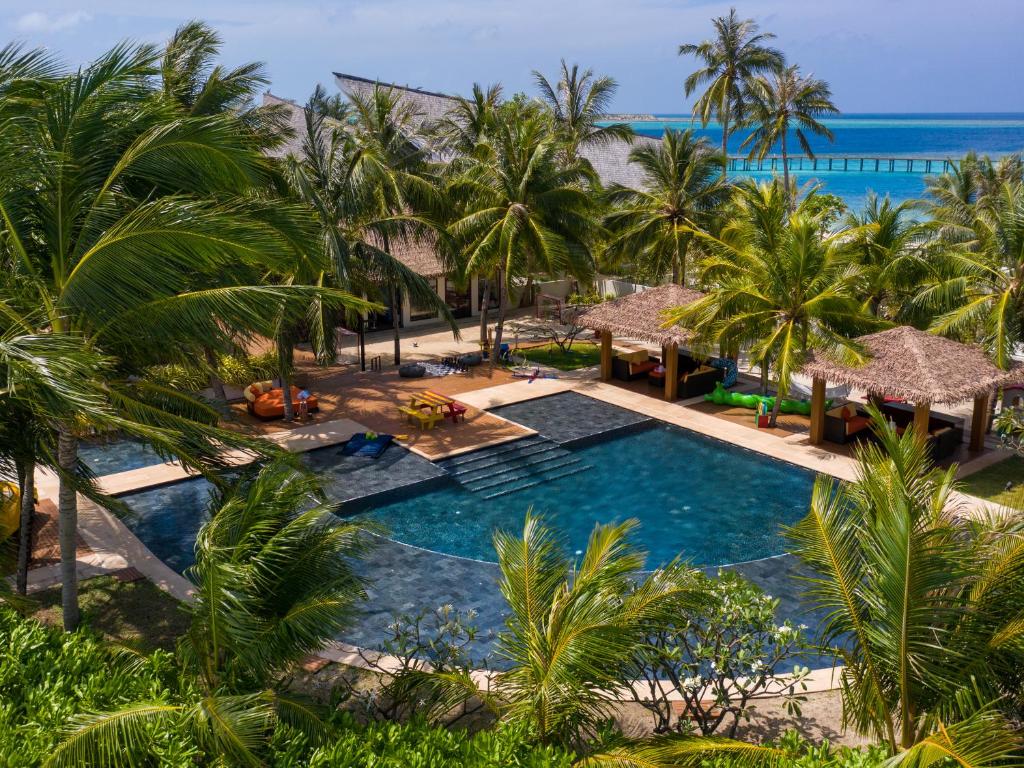 10 Nights Holiday at Ozen Reserve Bolifushi & Dukes the Palm with Half Board