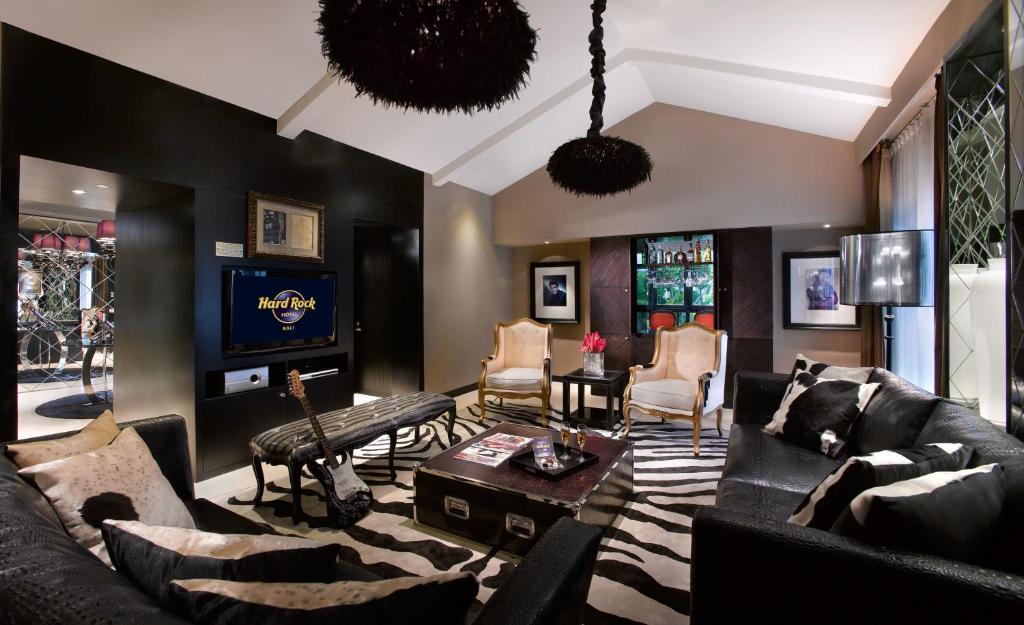 10-Night Luxury City Holiday in Dubai, Singapore, and Bali with Breakfast