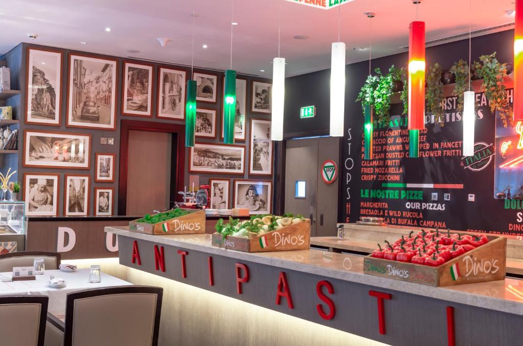 10 Nights of Indulgence and Relaxation in Abu Dhabi and the Maldives