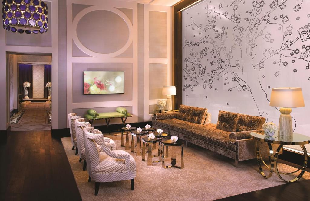 “Double Delight: 10 Nights in Las Vegas & Cancun – A Perfect Fusion of Entertainment and Tropical Paradise” Starting fr. £1999 PP