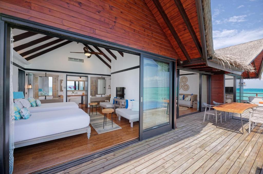 06 Nights Holiday Deal || Grand Park Kodhipparu Maldives