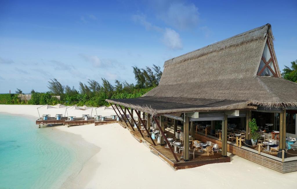 06 Nights Holiday Deal || Grand Park Kodhipparu Maldives