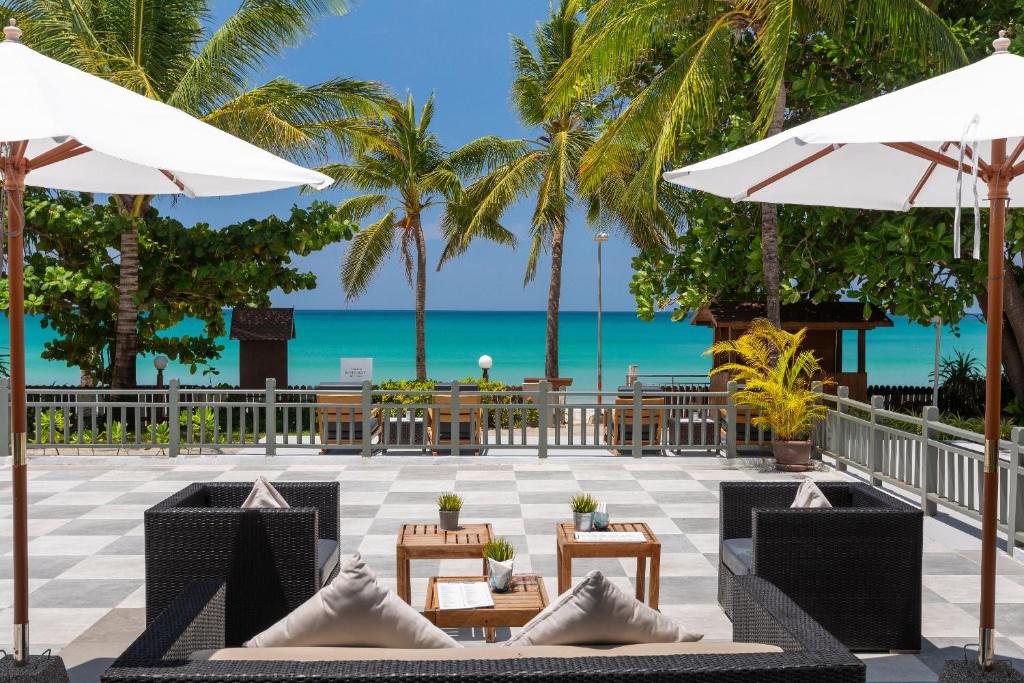 12 Nights Holiday at Bangkok, Krabi, Phi Phi Island & Phuket with Breakfast