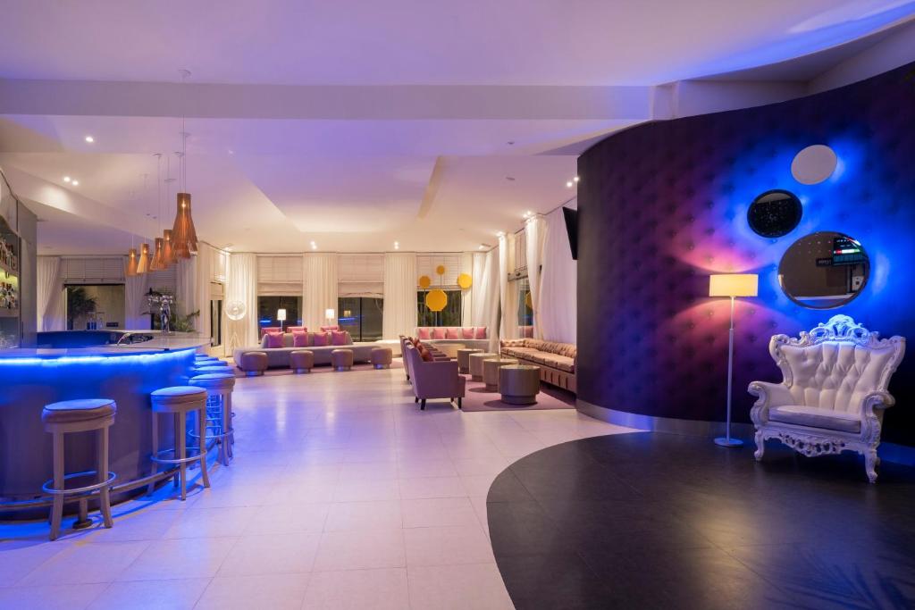 Double Destination Holiday Deal || Cancun + Las Vegas